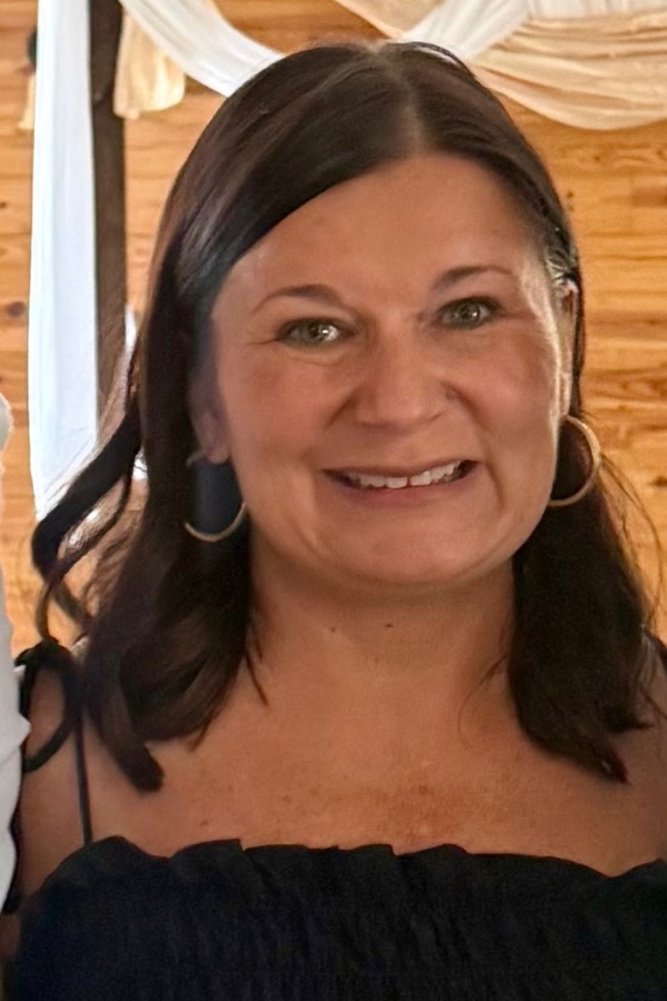 Cruise Brothers Travel Agent Christy Davis